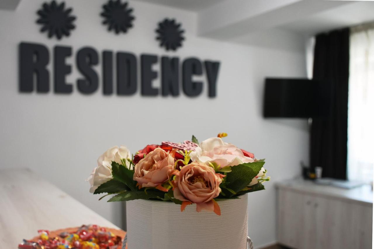 Pension Recidency Oradea Exterior foto