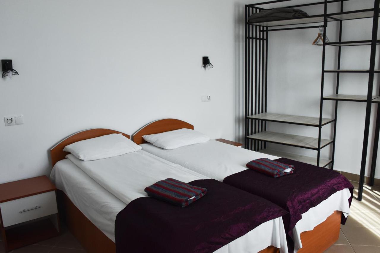 Pension Recidency Oradea Exterior foto